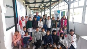 Notoria participación escolar en la muestra sobre Malvinas expuesta en La Estación
