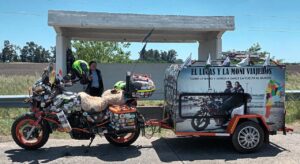 Lucas y la Moni: una aventura sobre ruedas presente en Tres Arroyos