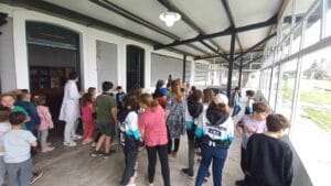 Continúan las visitas de establecimientos educativos al Centro Cultural La Estación