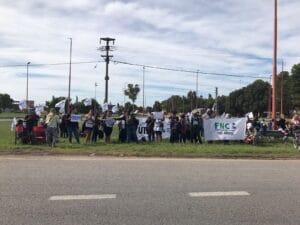 Protesta de agrupaciones sociales en Ruta 3 y 228 (video)