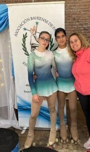 Destacada actuación de patinadoras de Villa del Parque en Bahía Blanca