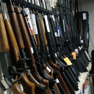 Armas: bajan costos para quienes renueven en término la licencia