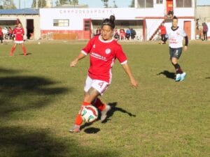 Fútbol Femenino: Argentino le sacó la ilusión a Huracán de ser Campeón
