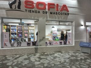 Sofía Tienda de Mascotas abrió en Alsina 177