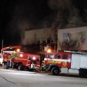 Consternación total: Se incendió el Teatro de San Cayetano (videos)