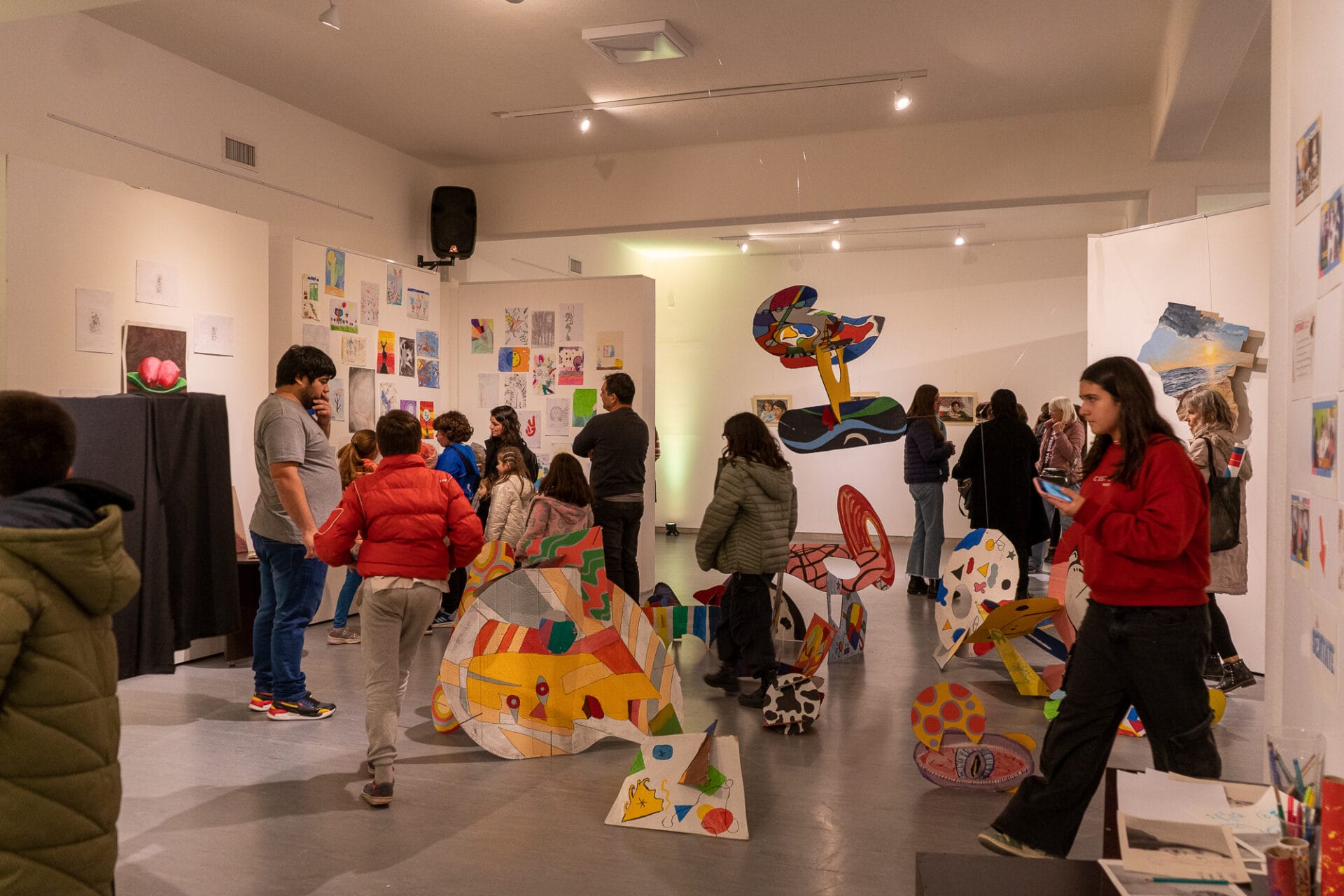 San Cayetano: Se inauguró la muestra estática de talleres