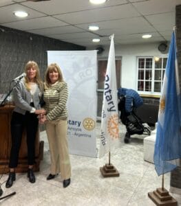 Recambio de autoridades en Rotary Club Tres Arroyos: Preside Liliana Aid