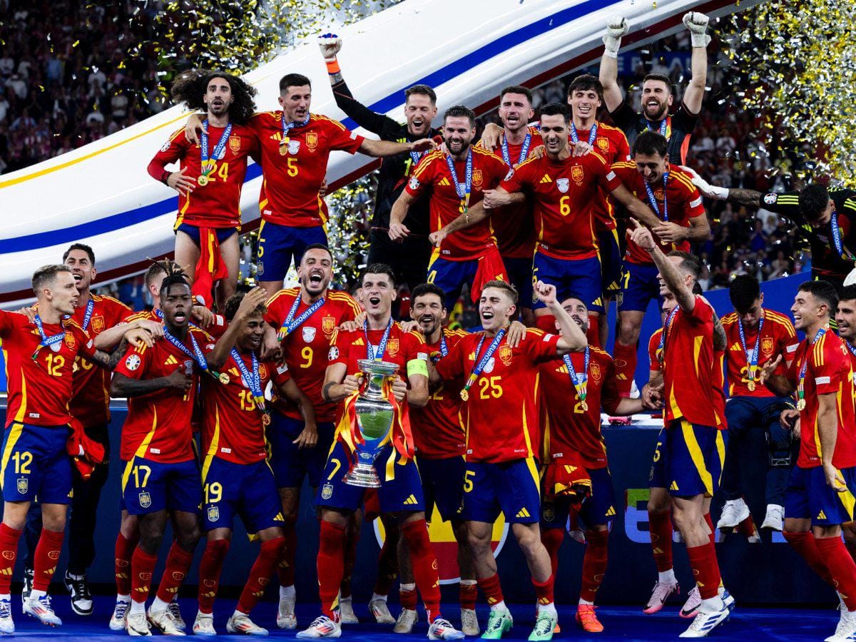 España derrotó 2-1 a Inglaterra y se consagró campeón de la Eurocopa