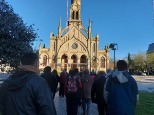 Rezo del Santo Rosario en la plaza San Martín