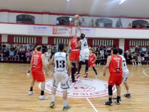 Básquet Pre Federal: Buen triunfo de Huracán sobre Estudiantes