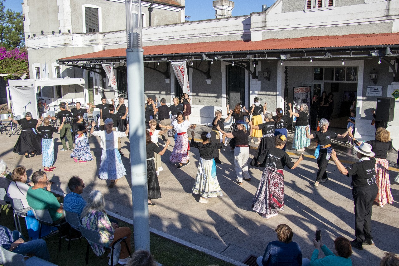 Cierre anual de los talleres en el Centro Cultural La Estación