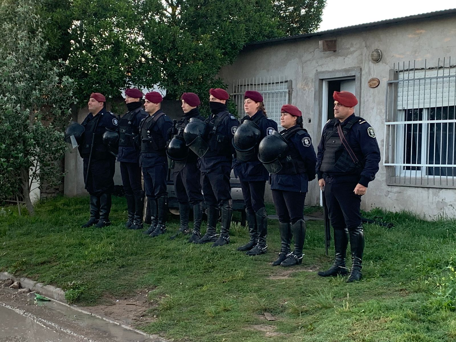 Detención del Jefe de Gendarmería: secuestran marihuana, celulares y dinero