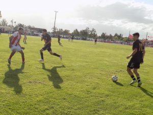 Fútbol: Huracán Ciclista Bicampeón del año