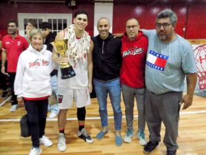 (videos)Básquet: Huracán Campeón del Año. 25 títulos oficiales