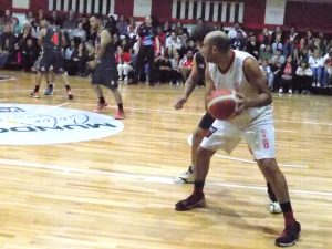 (videos)Básquet: Huracán Campeón del Año. 25 títulos oficiales