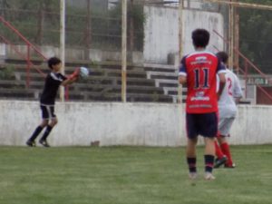 Fútbol: Perdió el sub -13 de Huracán