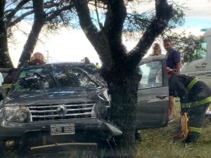 En medio de las intensas precipitaciones: Importante accidente de tránsito en Ruta 73 (videos)