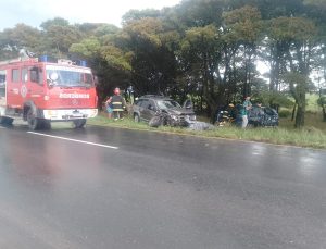 En medio de las intensas precipitaciones: Importante accidente de tránsito en Ruta 73 (videos)