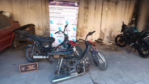 Recuperaron una moto robada en la primera cuadra de Larrea