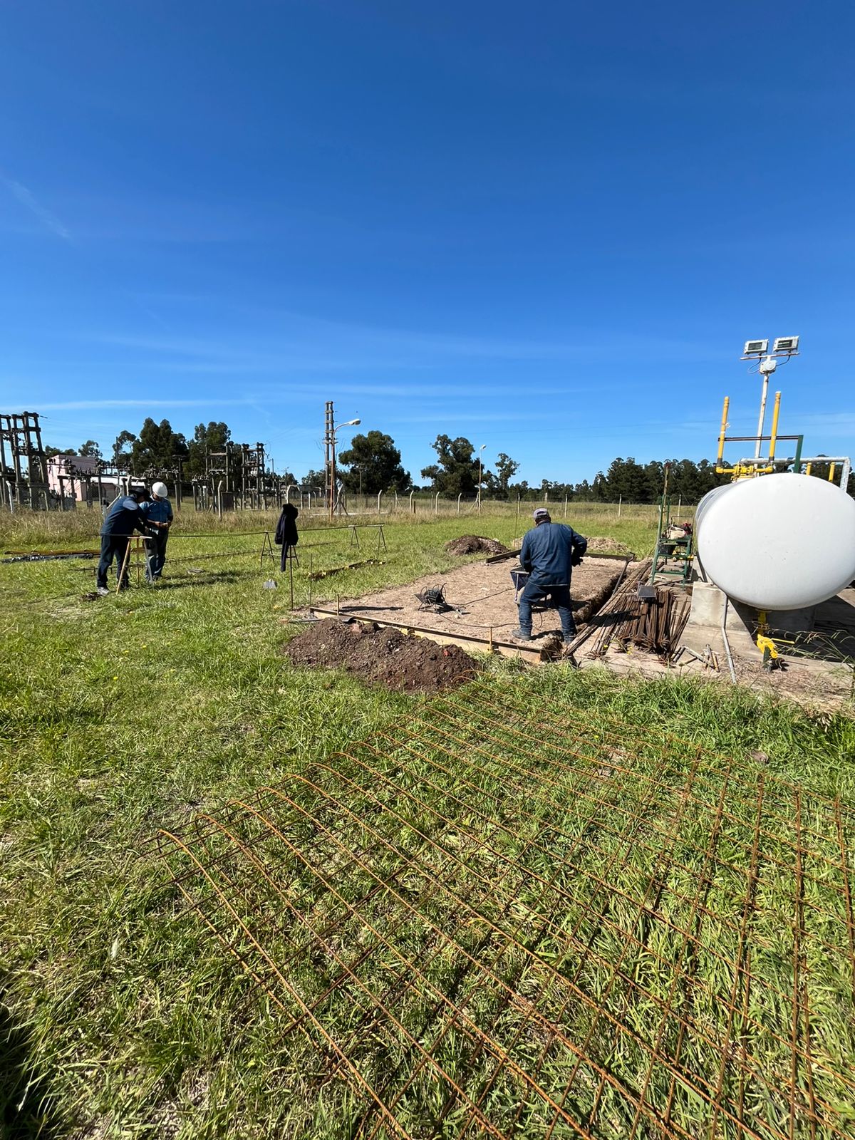 Comenzaron obras de ampliación de plantas de gas en Claromecó y Orense