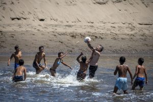 “Todos al Agua” para que las familias disfruten de las costas del distrito