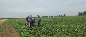 Productores daneses consultaron a técnicos de la CHEI Barrow sobre agroecología