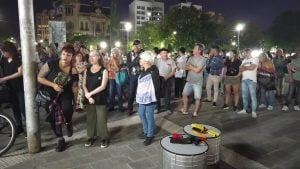 Autoconvocados se reunieron en Plaza San Martín y luego marcharon (video)