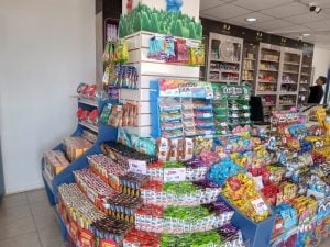 Nueva sucursal del kiosco Sol y Luna en Quintana y Almafuerte